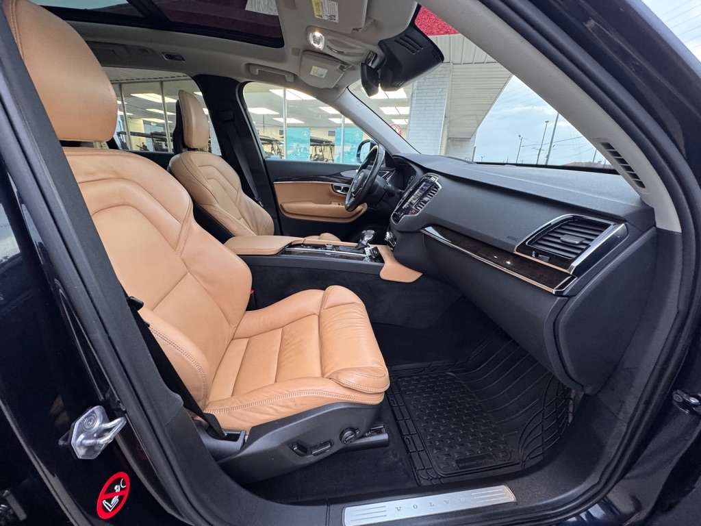 Volvo XC90 T6 Momentum AWD 2016