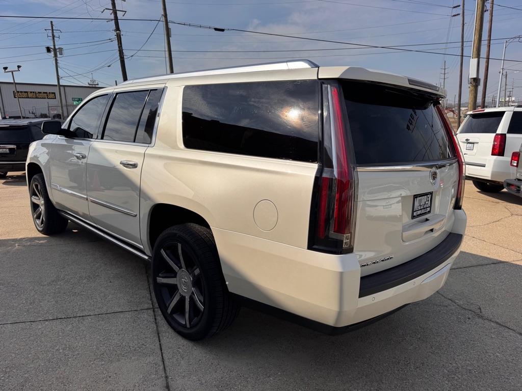 Cadillac Escalade ESV 2WD Premium 2015