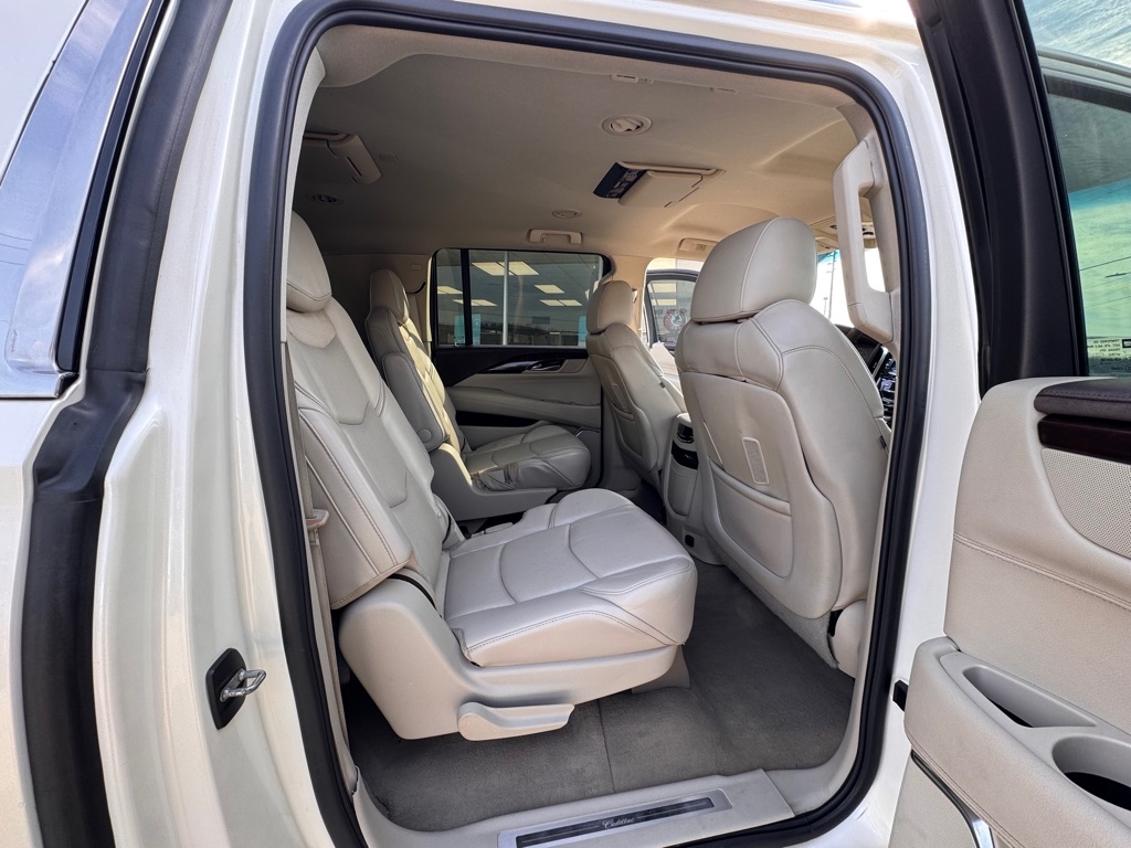 Cadillac Escalade ESV 2WD Premium 2015