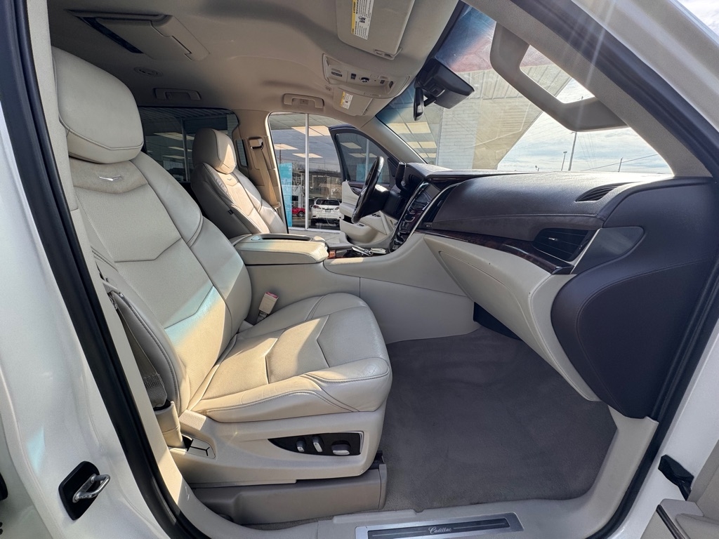 Cadillac Escalade ESV 2WD Premium 2015