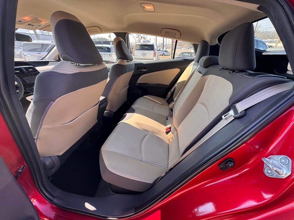 Toyota Prius Two 2018