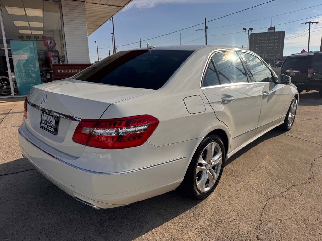 Mercedes-Benz E-Class E550 Sedan 2010