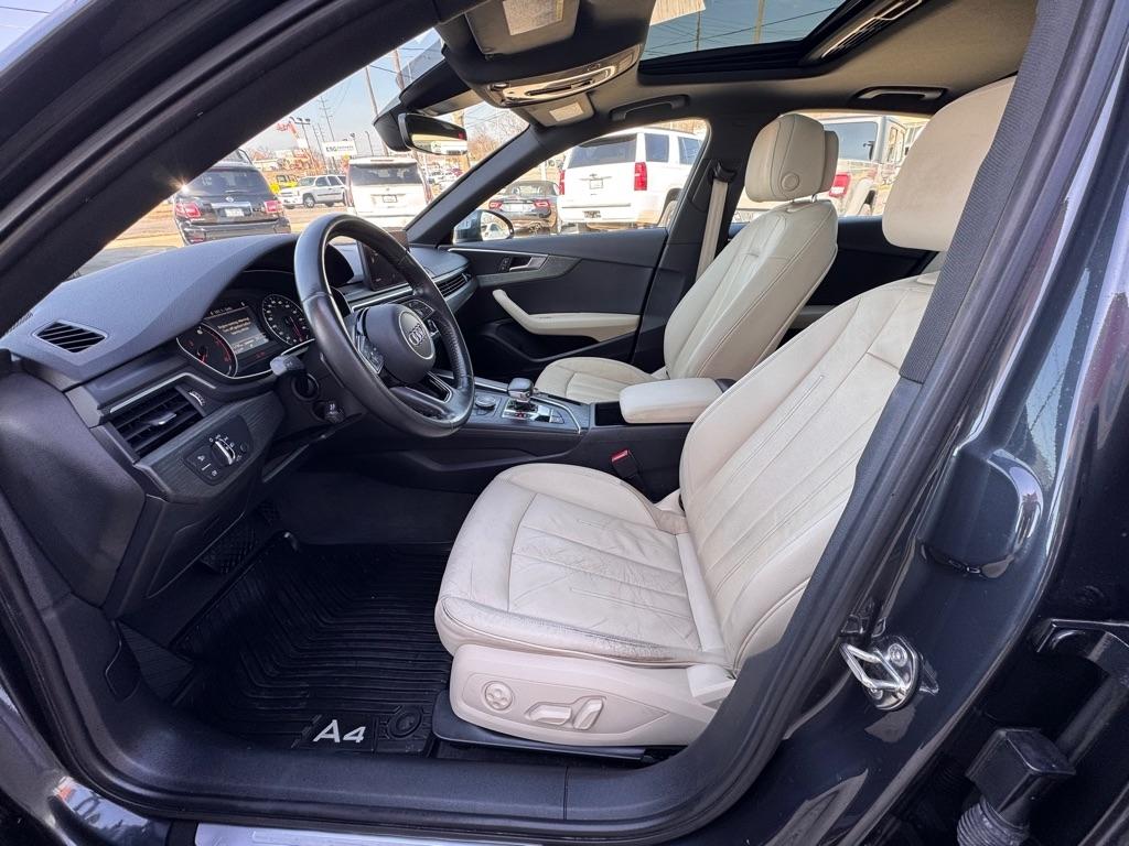 Audi A4 2.0T Premium Sedan 2017