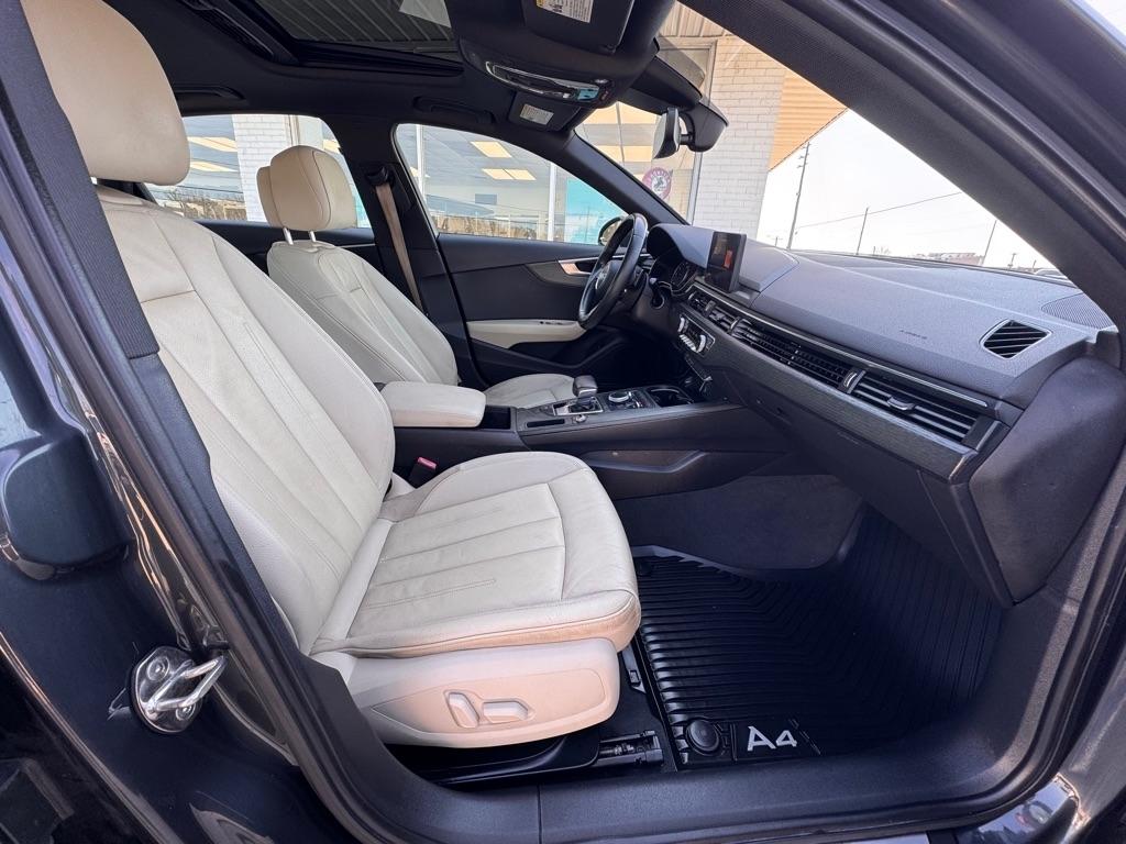 Audi A4 2.0T Premium Sedan 2017