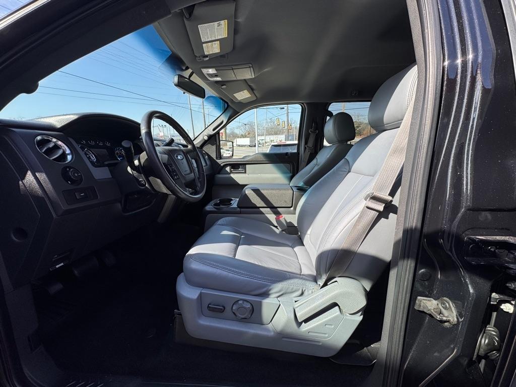 Ford F-150 XL SuperCrew 5.5-ft. Bed 4WD 2014