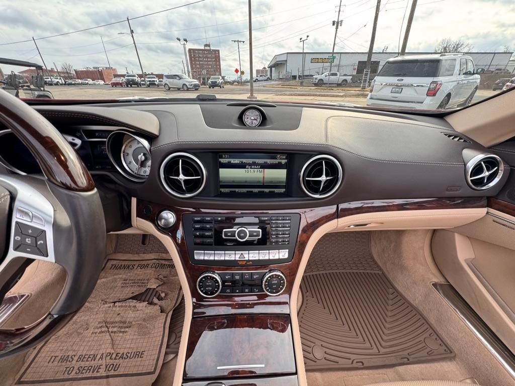 Mercedes-Benz SL-Class SL550R 2014