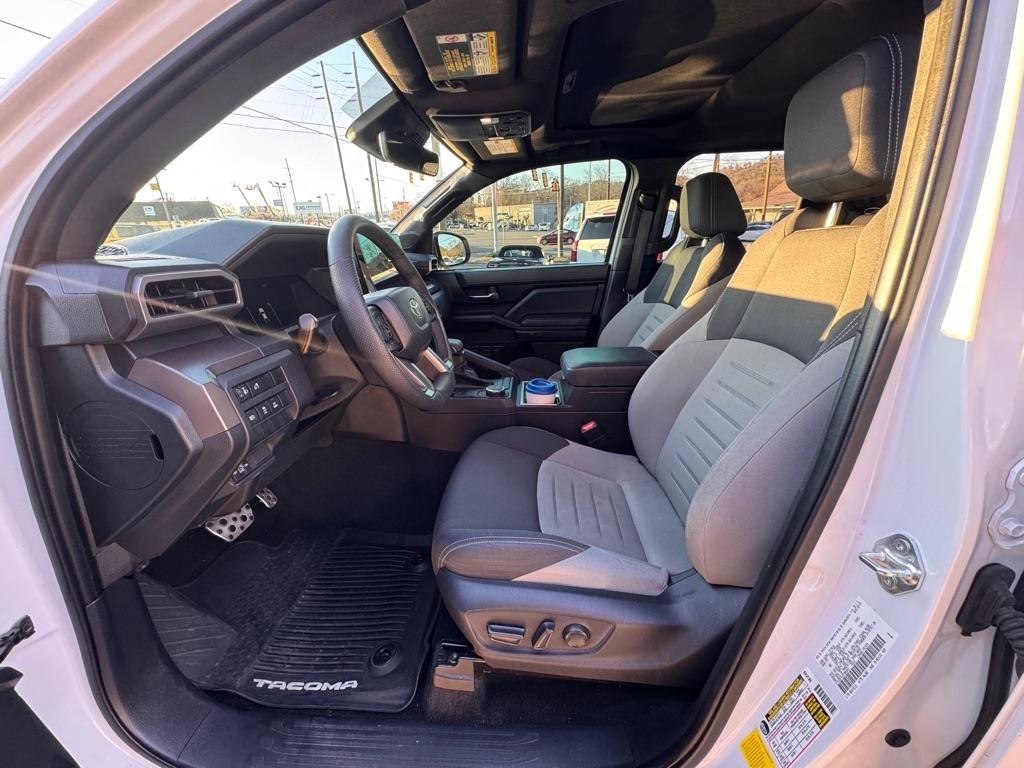 Toyota Tacoma TRD Sport Double Cab 2WD 2024