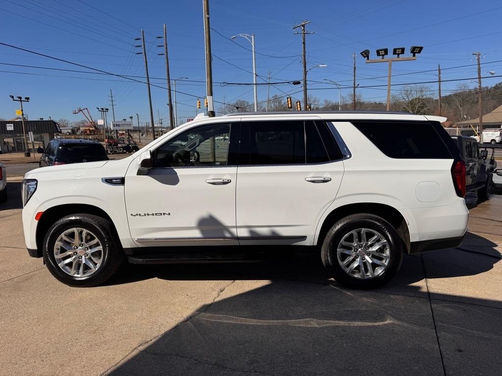 GMC Yukon SLT 4WD 2023