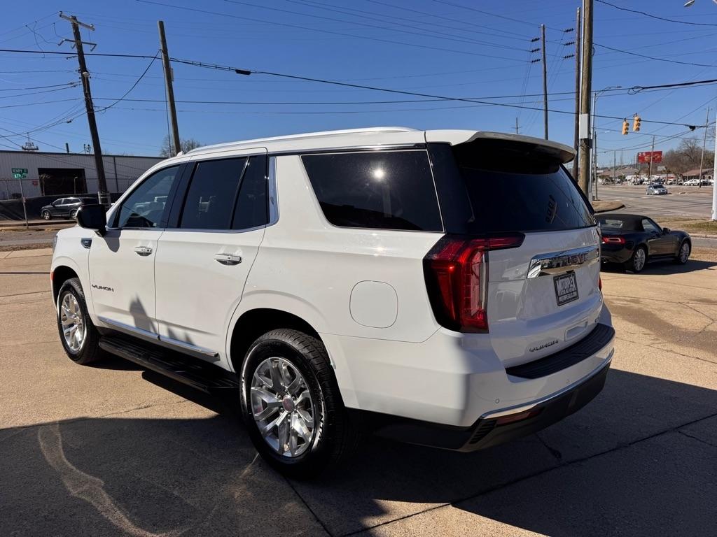 GMC Yukon SLT 4WD 2023