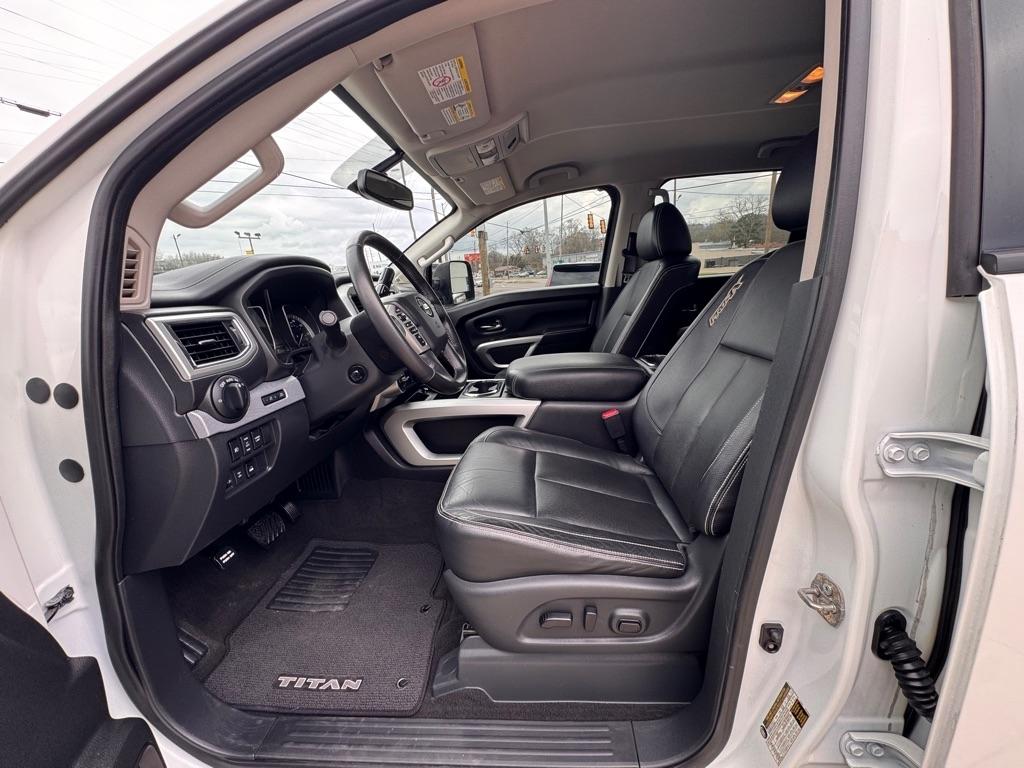 Nissan Titan XD SL Crew Cab 4WD 2018