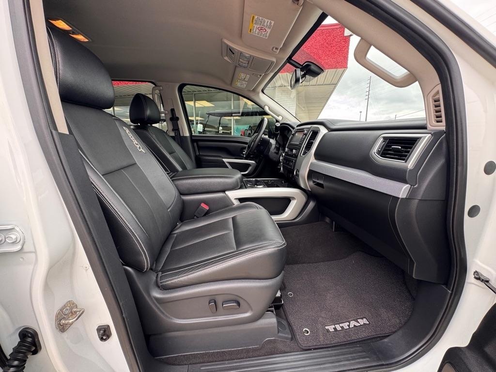 Nissan Titan XD SL Crew Cab 4WD 2018