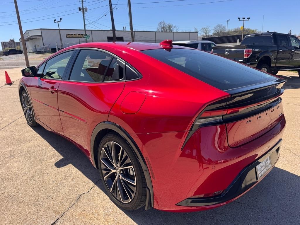 Toyota Prius XLE AWD 2024