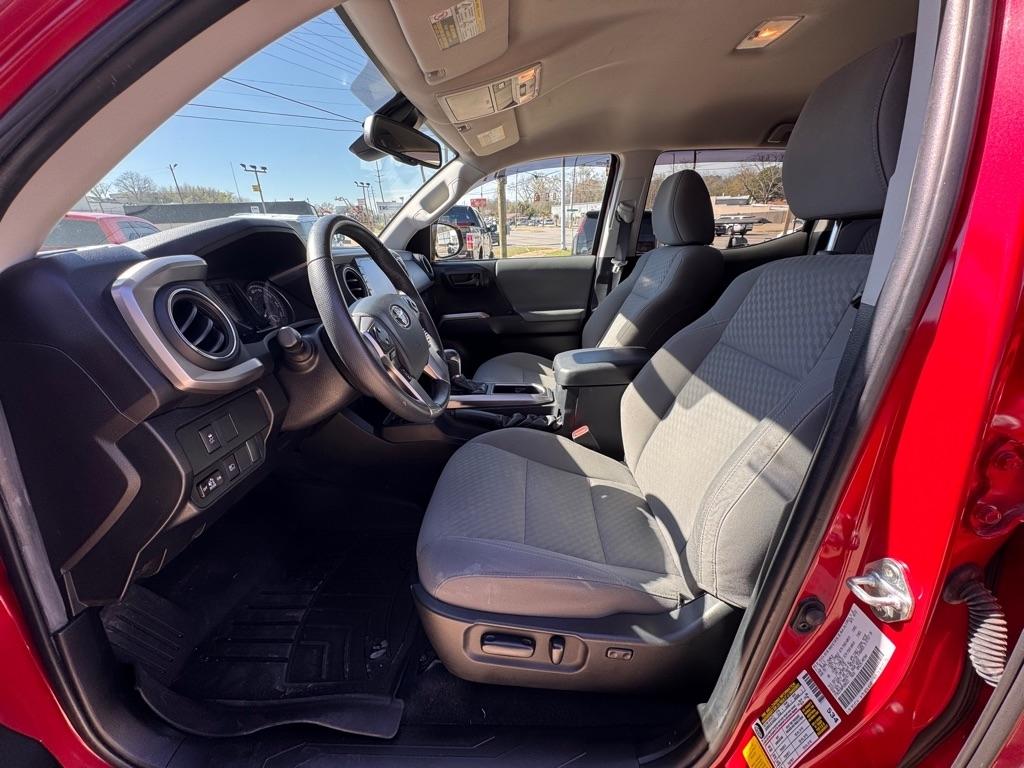 Toyota Tacoma SR5 Double Cab Long Bed V6 6AT 2WD 2023