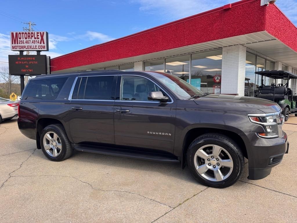 Chevrolet Suburban LT 4WD 2018