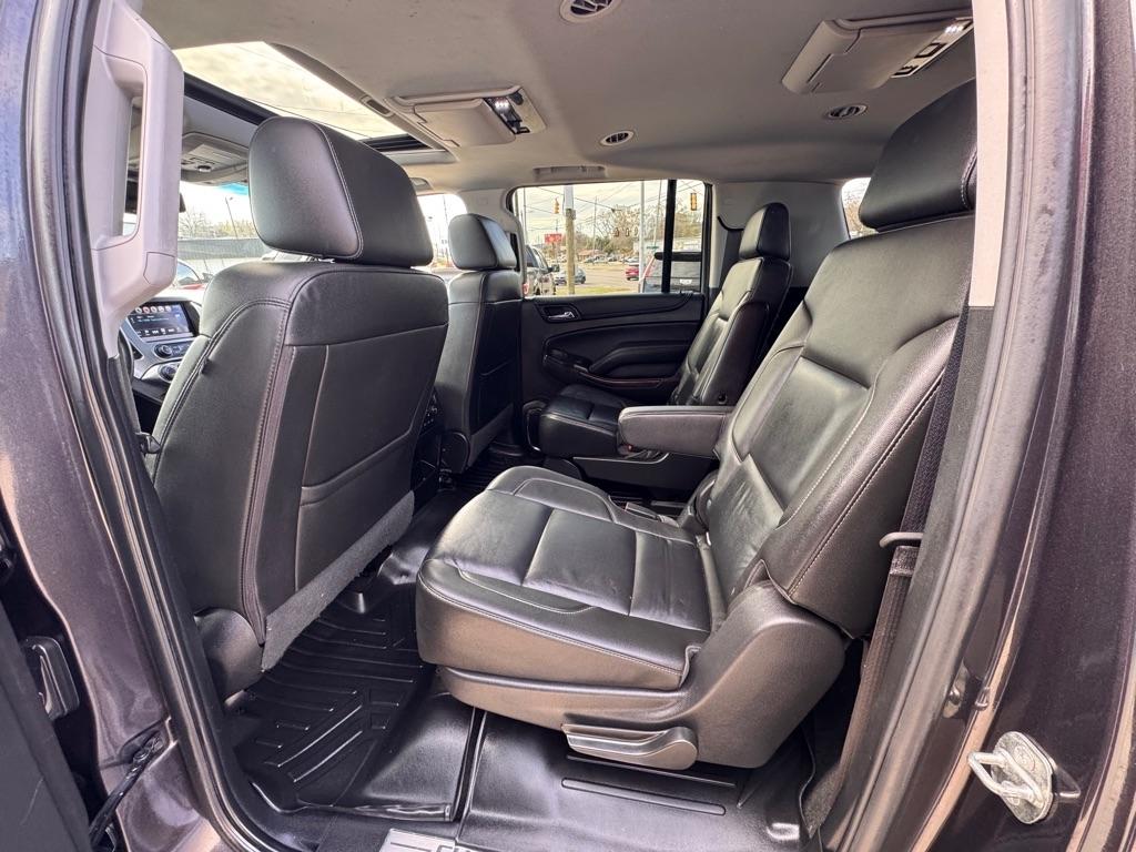 Chevrolet Suburban LT 4WD 2018