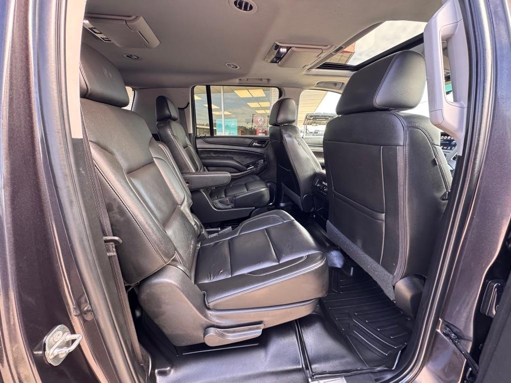 Chevrolet Suburban LT 4WD 2018