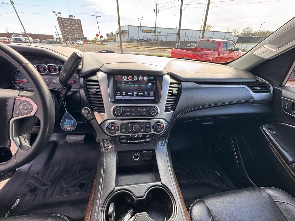 Chevrolet Suburban LT 4WD 2018