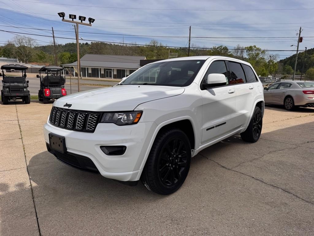 Jeep Grand Cherokee Laredo 2WD 2019