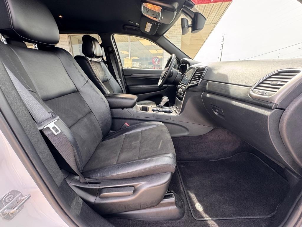 Jeep Grand Cherokee Laredo 2WD 2019