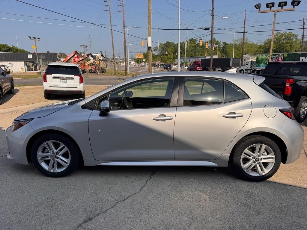 Toyota Corolla SE Hatchback CVT 2022