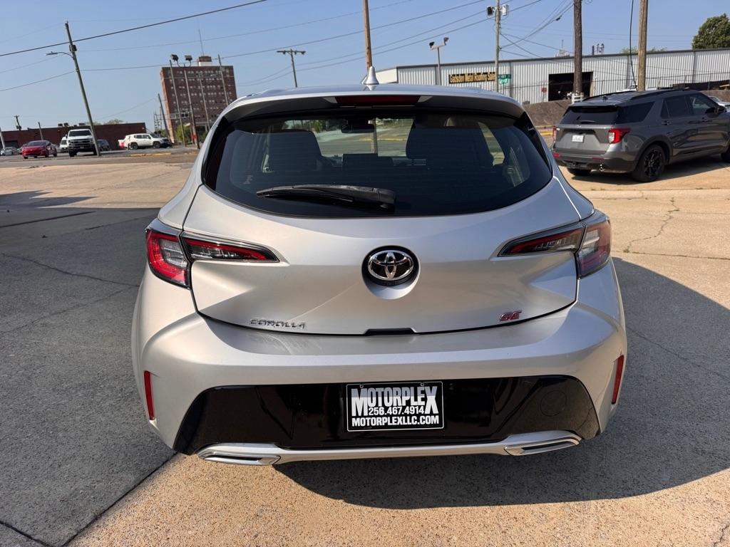 Toyota Corolla SE Hatchback CVT 2022