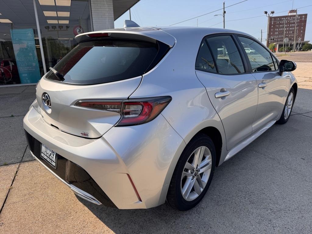 Toyota Corolla SE Hatchback CVT 2022