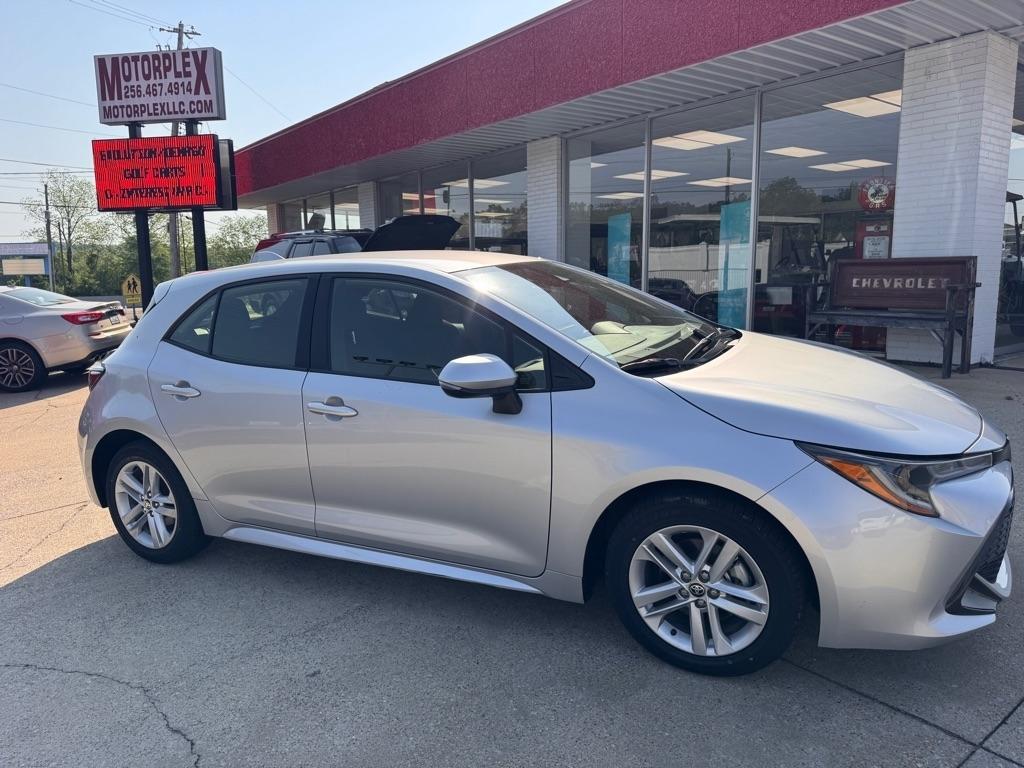 Toyota Corolla SE Hatchback CVT 2022