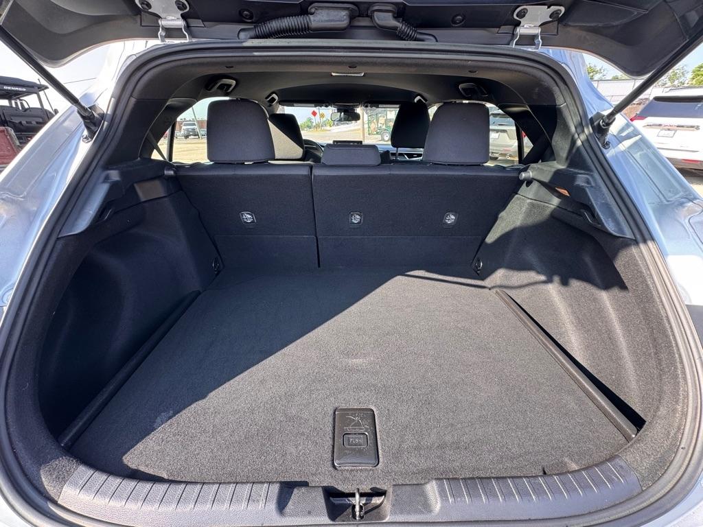 Toyota Corolla SE Hatchback CVT 2022