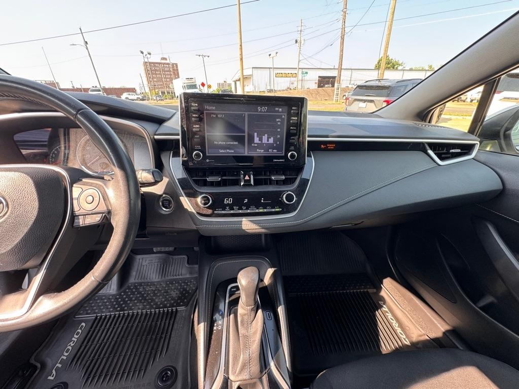 Toyota Corolla SE Hatchback CVT 2022