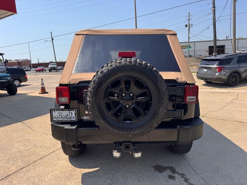 Jeep Wrangler Unlimited Sport 4WD 2015