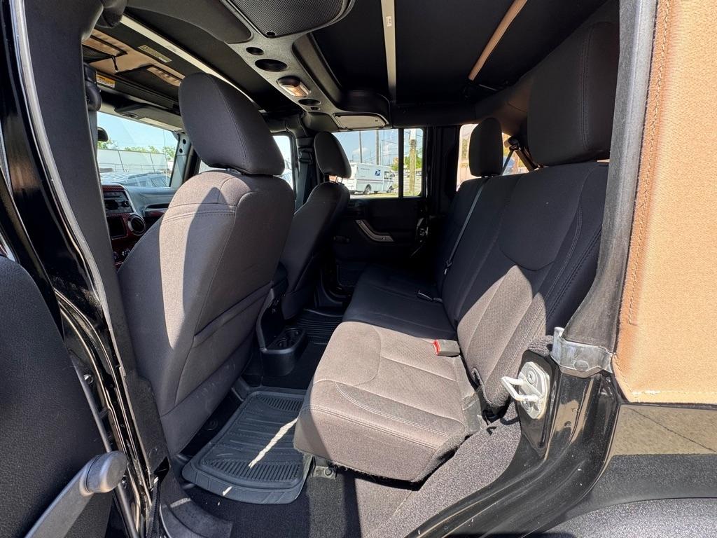 Jeep Wrangler Unlimited Sport 4WD 2015