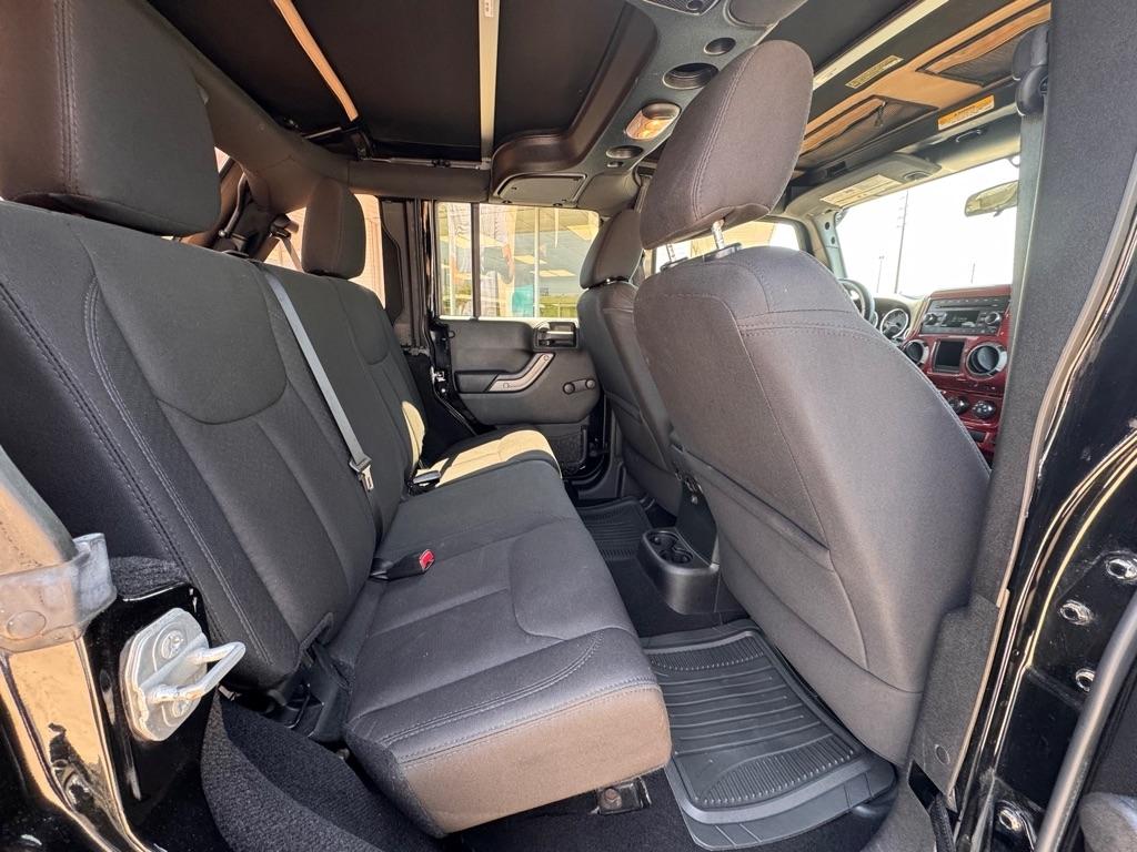 Jeep Wrangler Unlimited Sport 4WD 2015