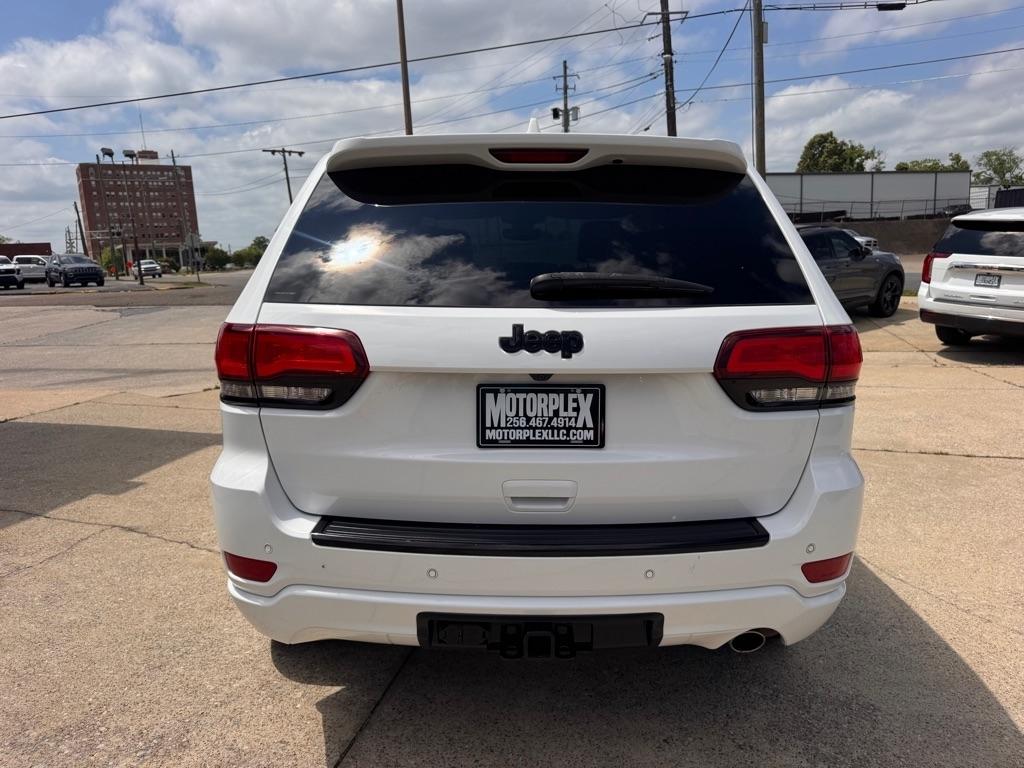 Jeep Grand Cherokee Laredo 2WD 2017