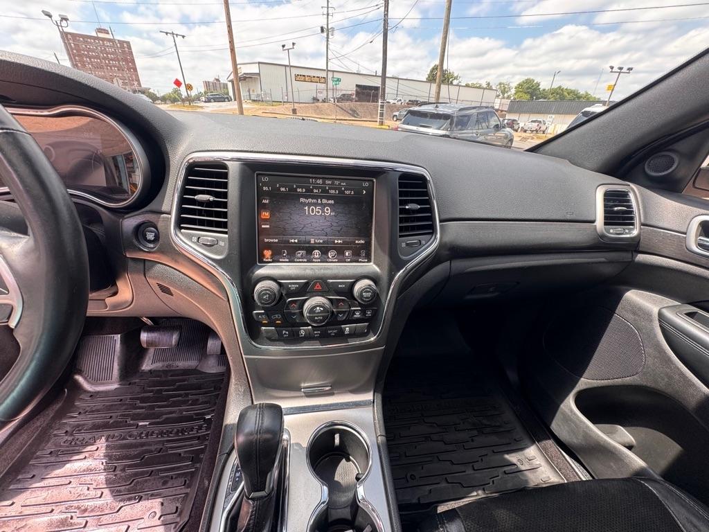 Jeep Grand Cherokee Laredo 2WD 2017