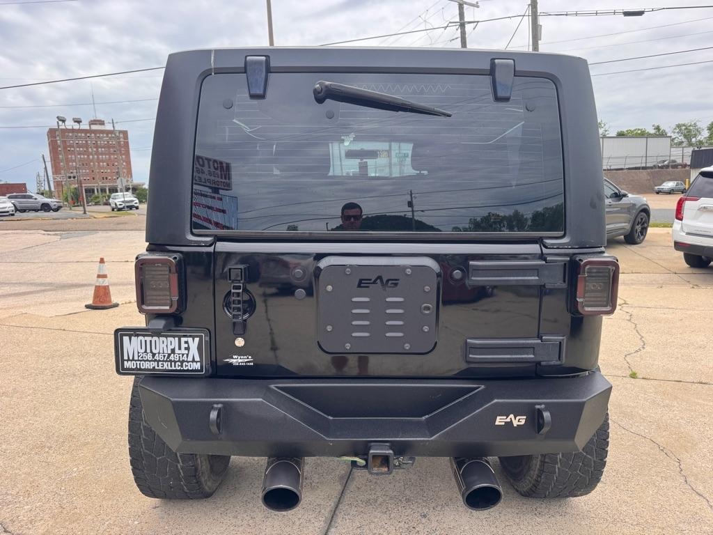 Jeep Wrangler Sport 4WD 2011