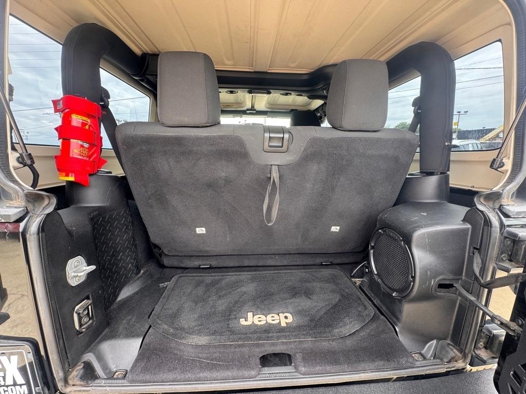 Jeep Wrangler Sport 4WD 2011