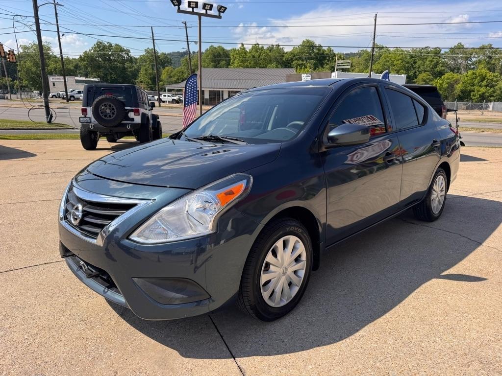 Nissan Versa 1.6 S 5M 2017
