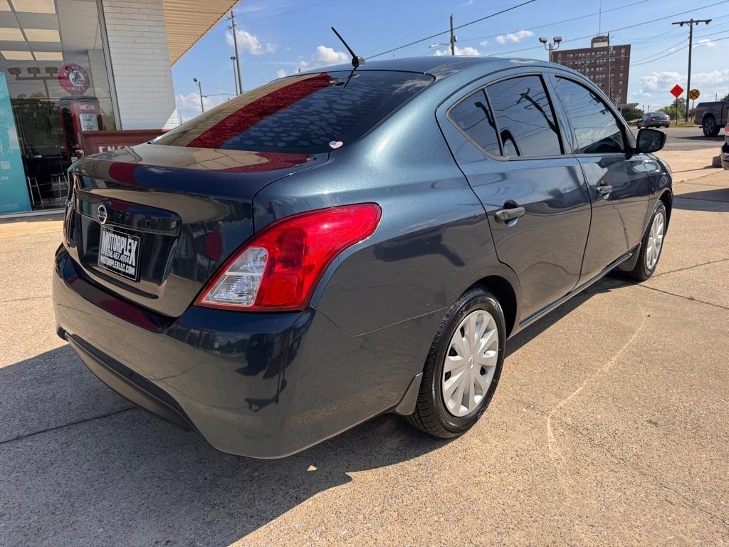 Nissan Versa 1.6 S 5M 2017