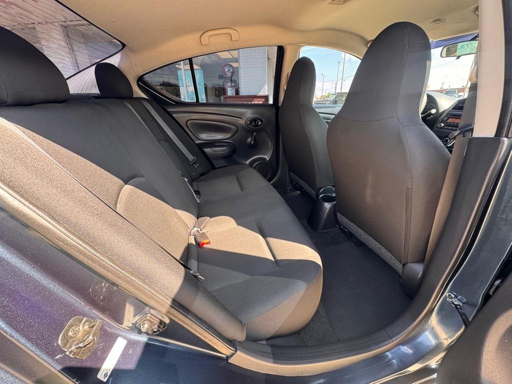 Nissan Versa 1.6 S 5M 2017
