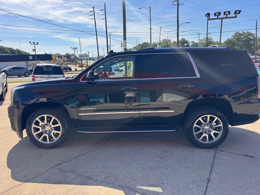 GMC Yukon Denali 4WD 2018