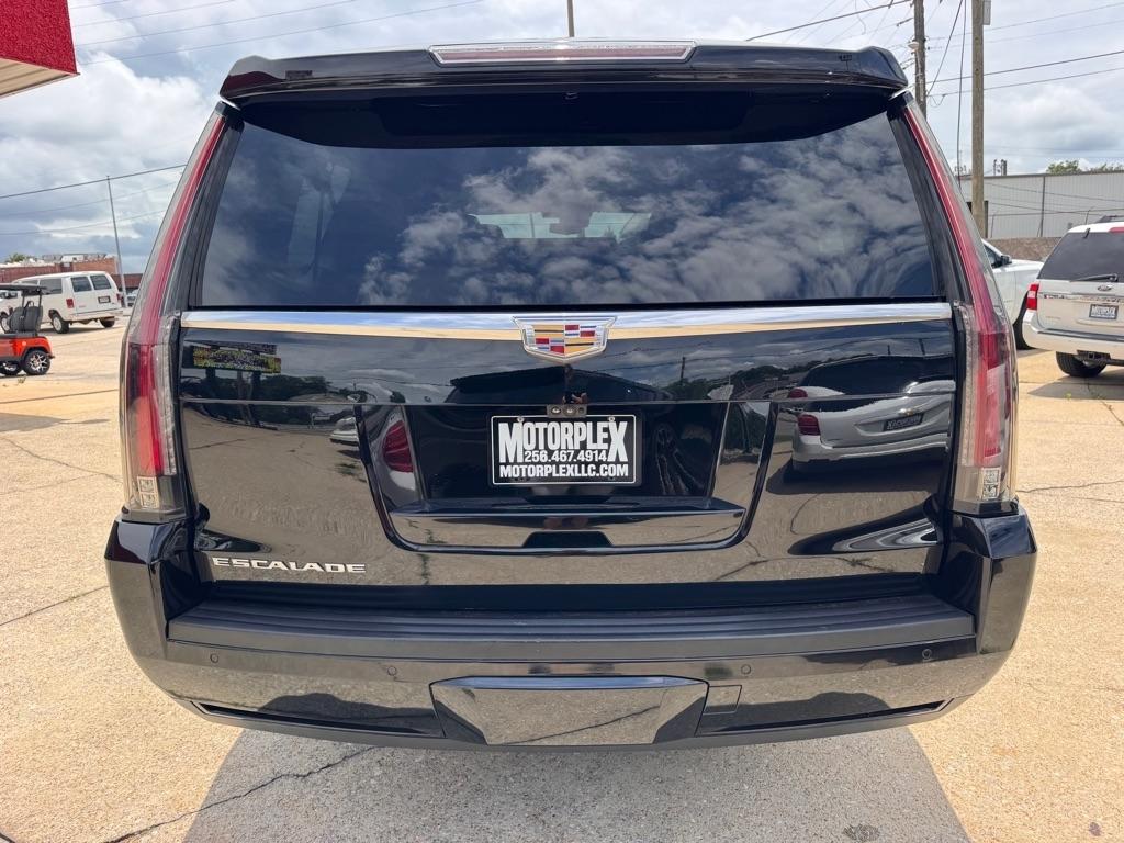 2020 Cadillac Escalade ESV Luxury - Photo 5