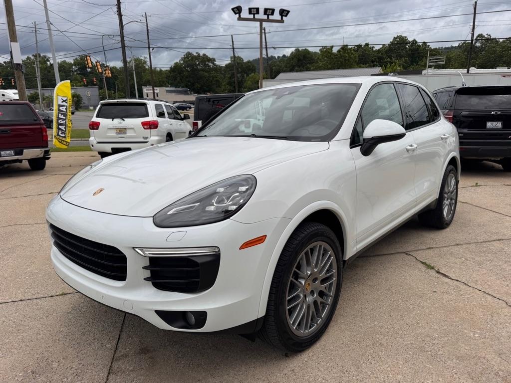Porsche Cayenne Base 2018