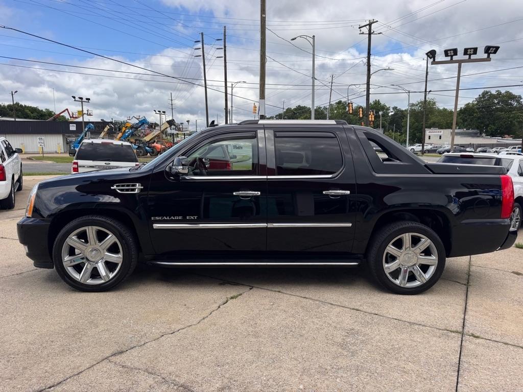 Cadillac Escalade EXT Luxury 2011