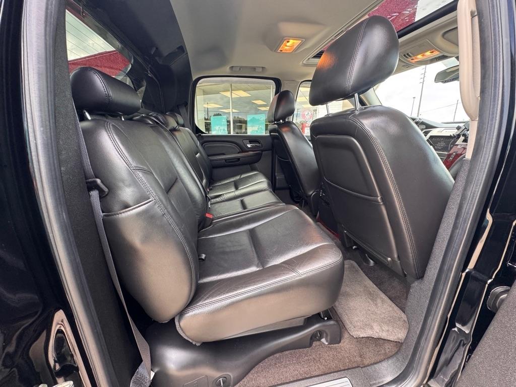 Cadillac Escalade EXT Luxury 2011