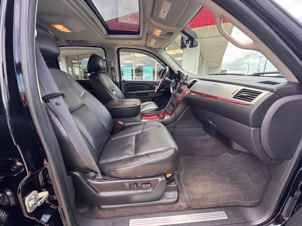 Cadillac Escalade EXT Luxury 2011