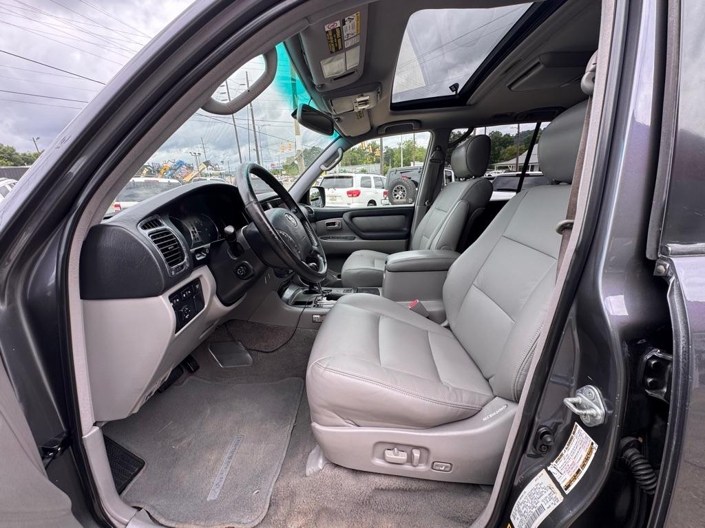 Toyota Land Cruiser 4WD 2004