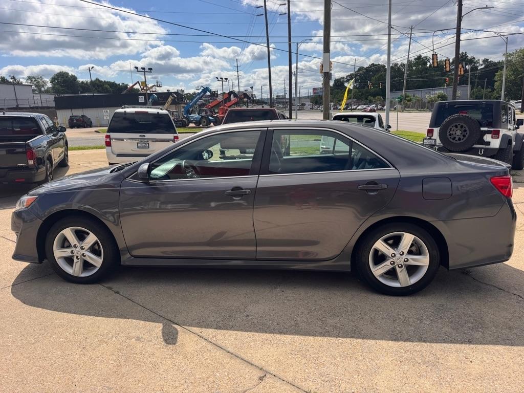 Toyota Camry SE 2014