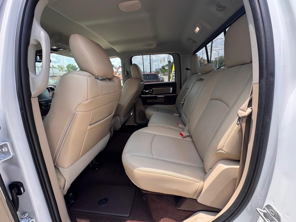 RAM 1500 Laramie Crew Cab SWB 4WD 2017