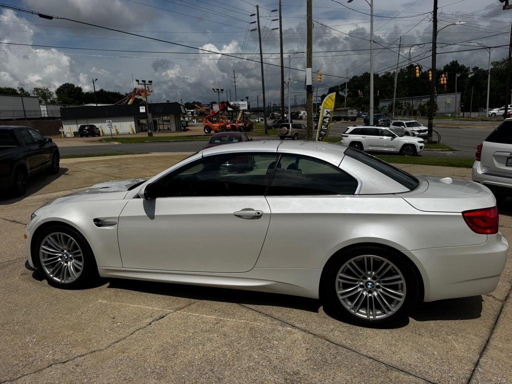 BMW M3 Convertible 2011