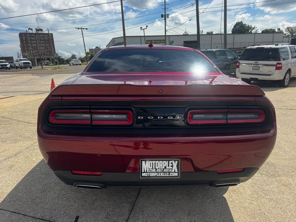 Dodge Challenger SXT 2018